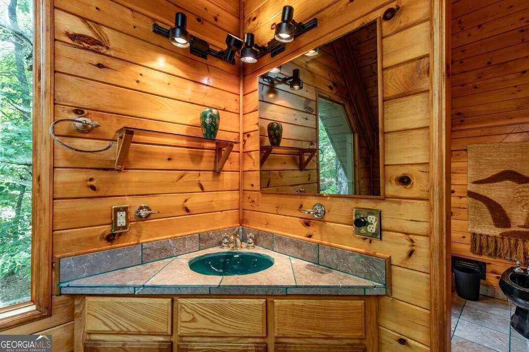 404 Earney Road Blairsville - 40