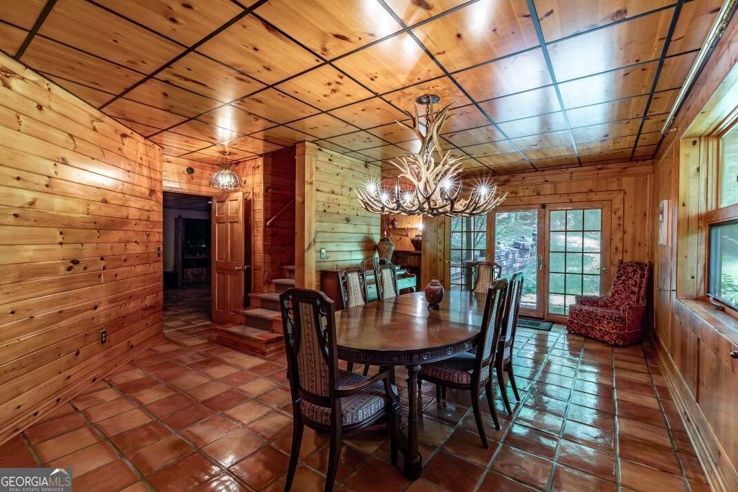 404 Earney Road Blairsville - 43