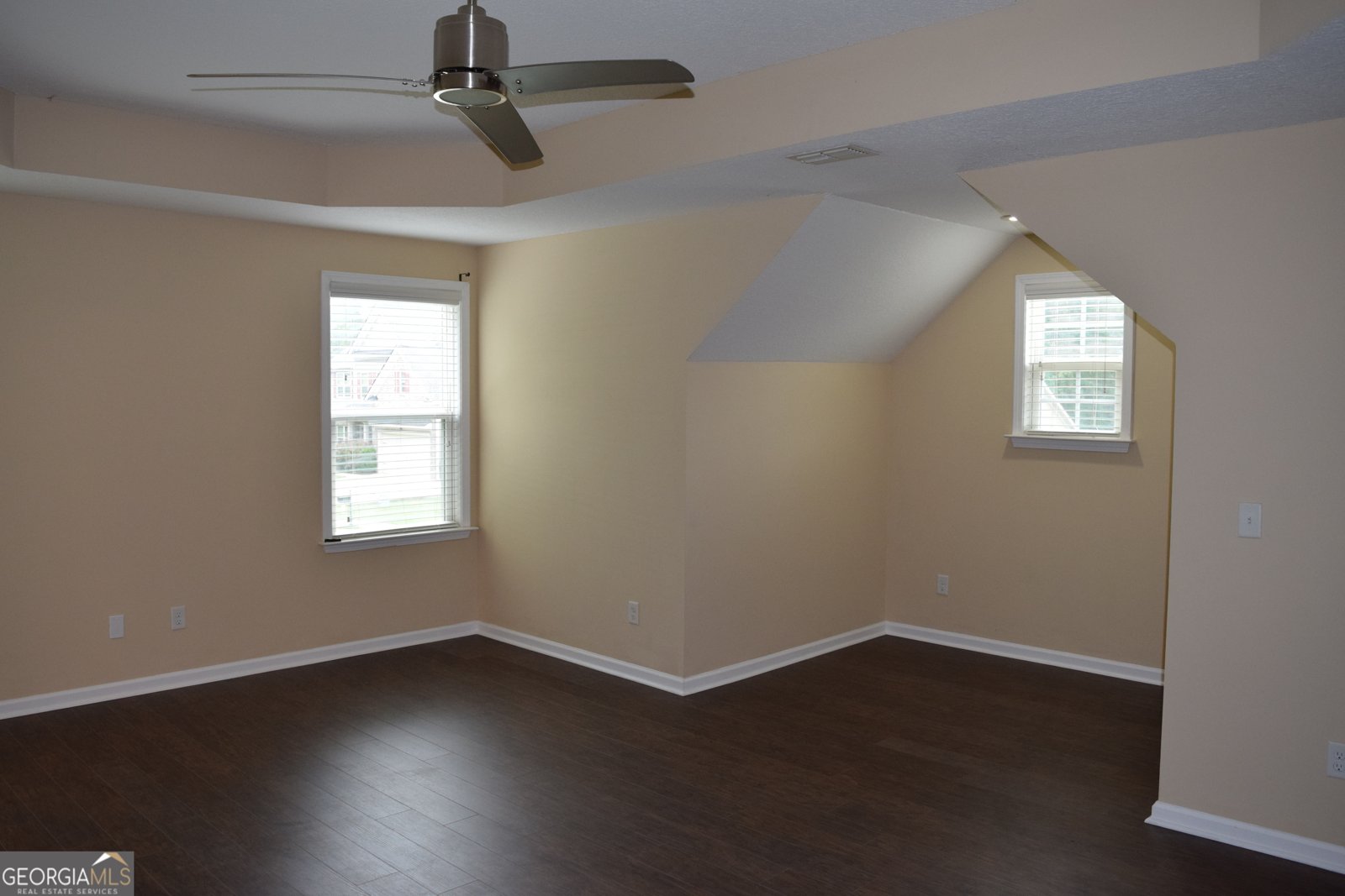 504 Bryant Lake Boulevard LaGrange - 12