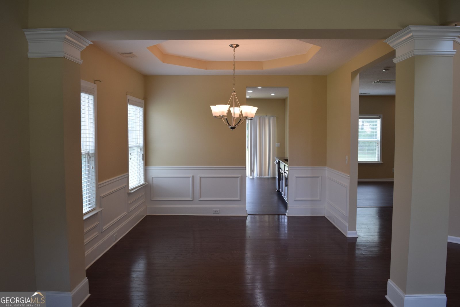 504 Bryant Lake Boulevard LaGrange - 4