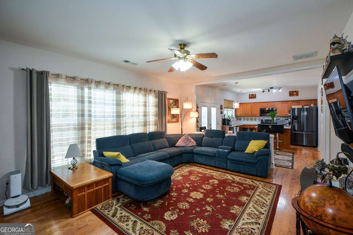 574 Friars Head Drive Suwanee - 16
