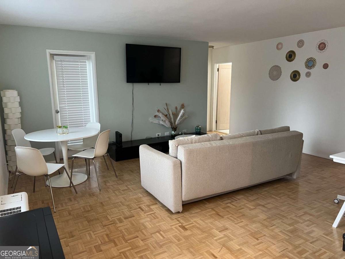 300 Peachtree Street Atlanta - 12