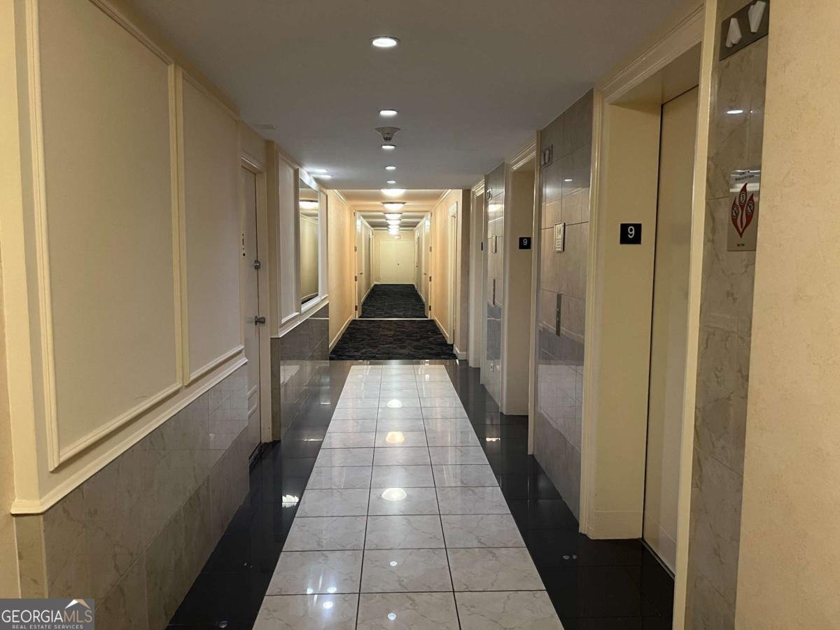 300 Peachtree Street Atlanta - 5