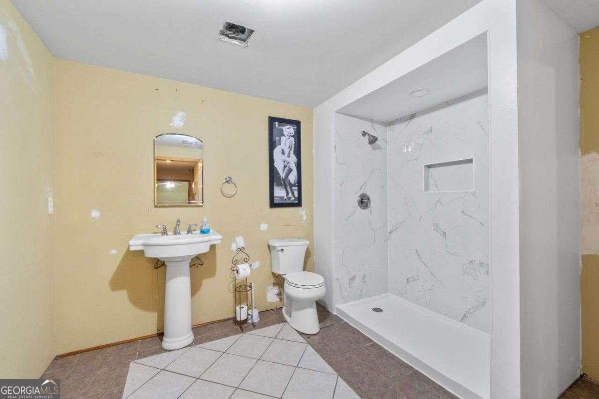 2030 BUFORD DAM Road Buford - 25