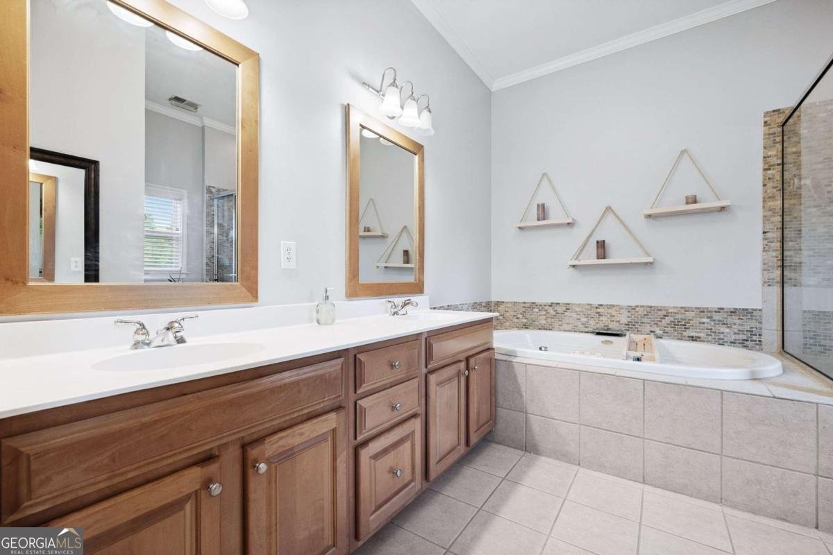 5710 Waters Edge Trail Roswell - 12