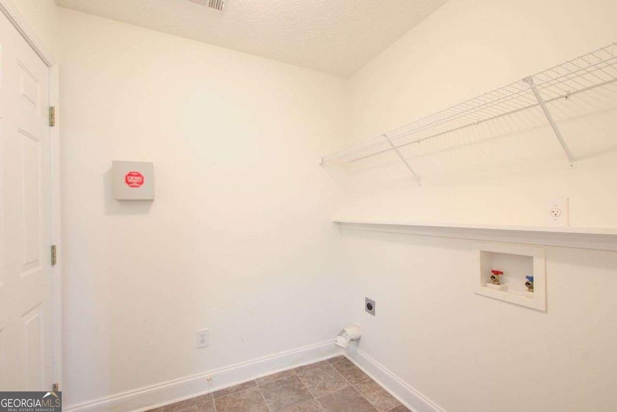 221 Glenview Trail Griffin - 12