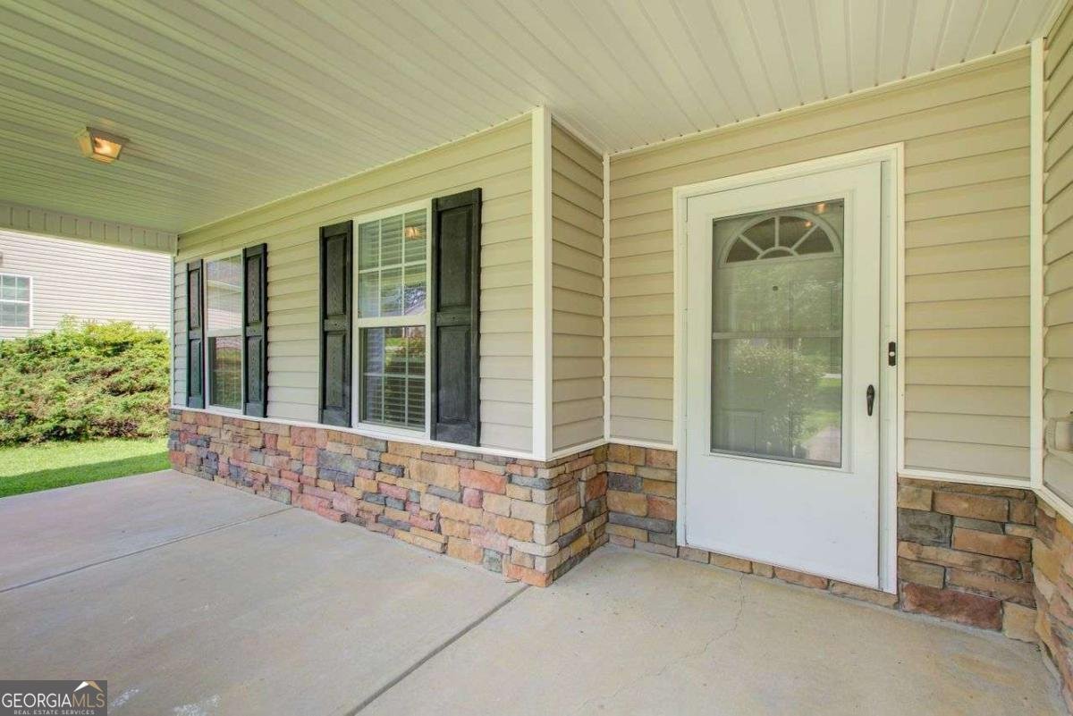 221 Glenview Trail Griffin - 3