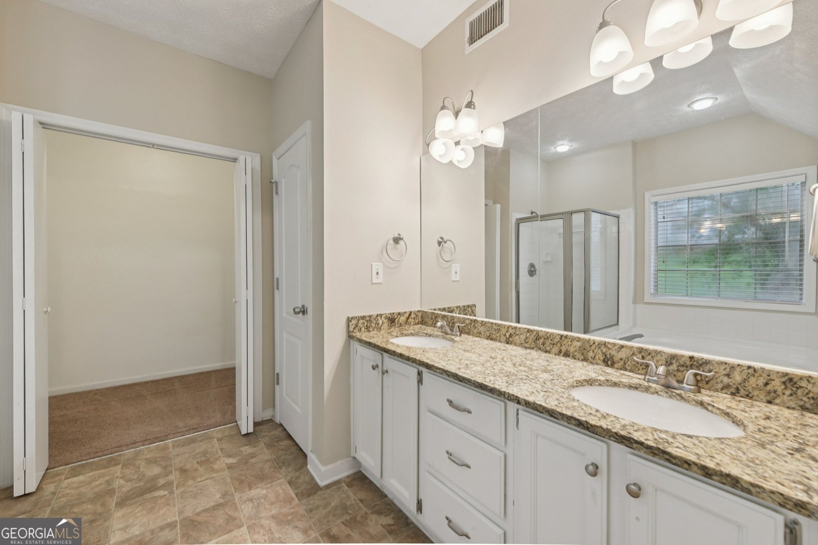 686 Shore Lane Lithonia - 19
