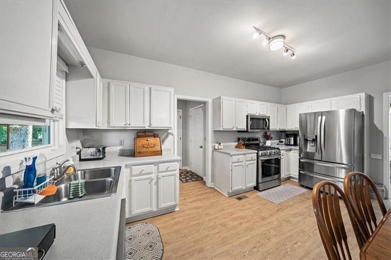 740 Paris Drive Lawrenceville - 13