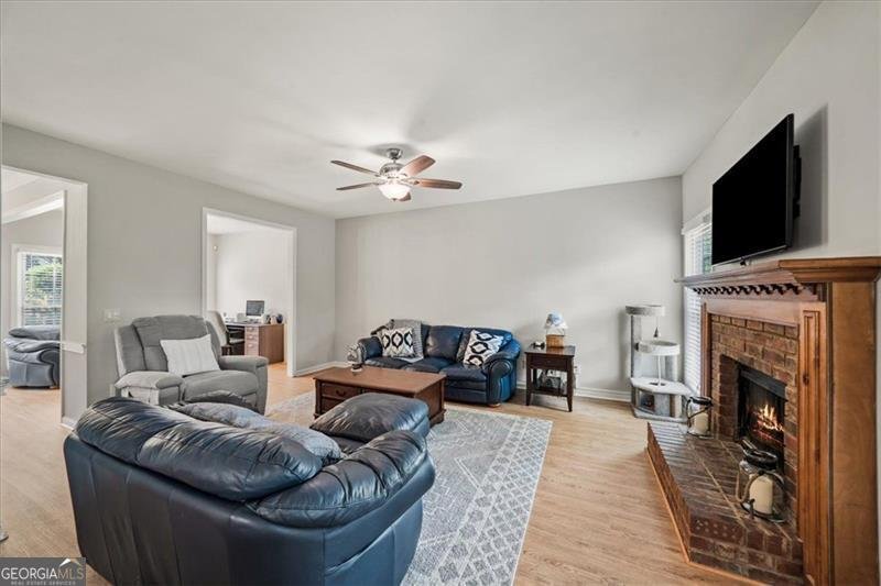 740 Paris Drive Lawrenceville - 7