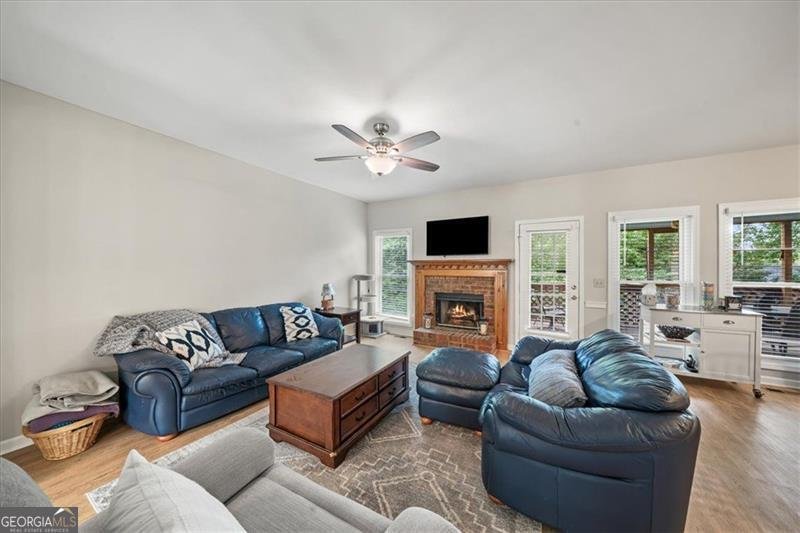 740 Paris Drive Lawrenceville - 8