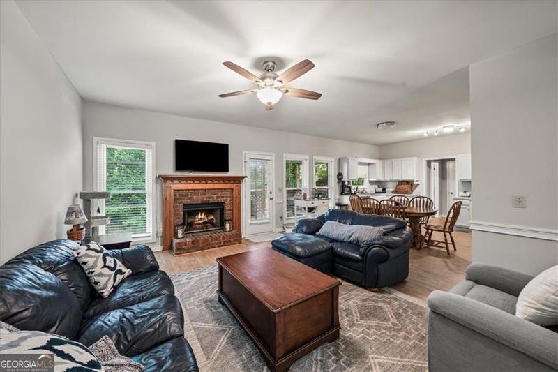 740 Paris Drive Lawrenceville - 9