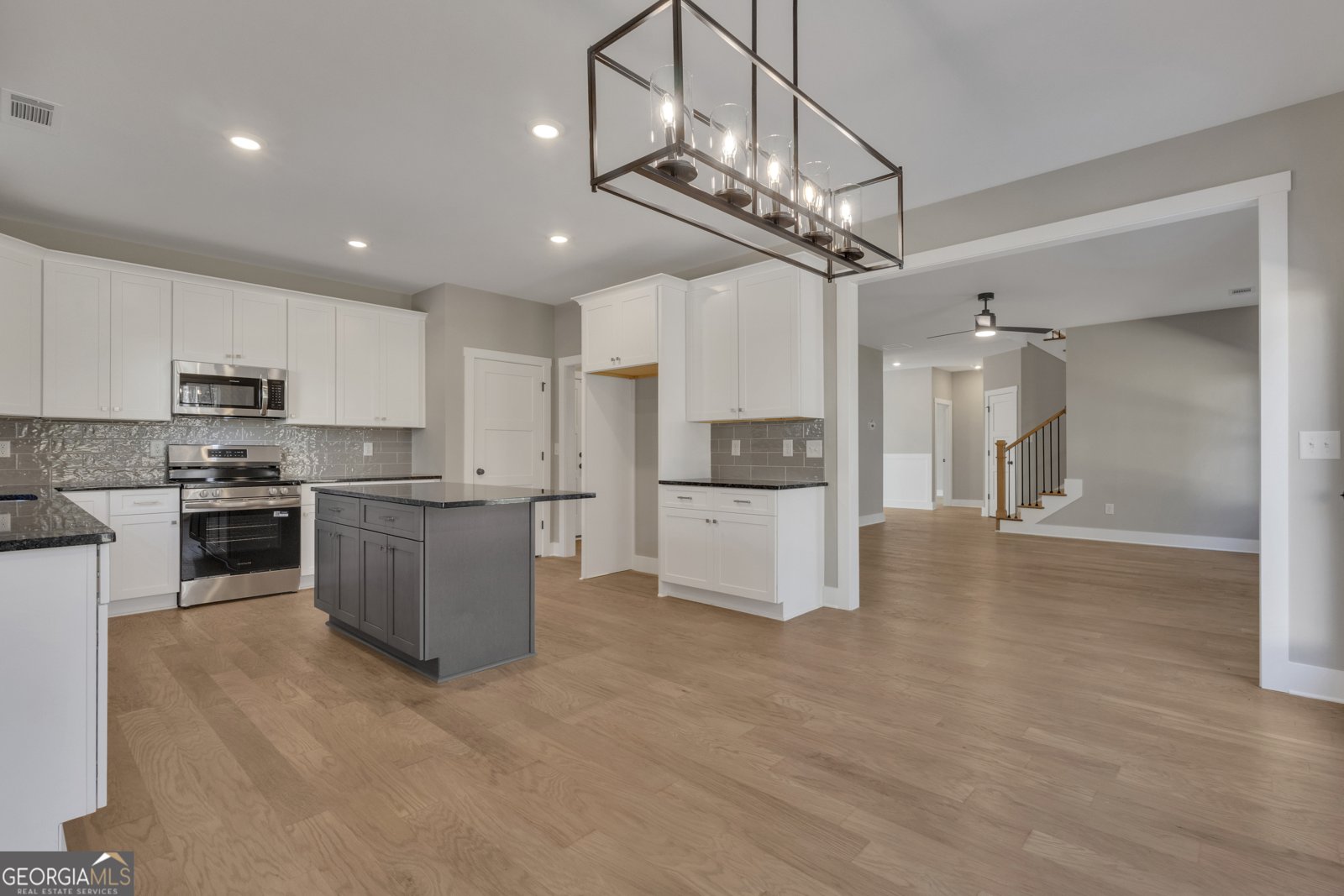 115 Seymour Place Fayetteville - 23