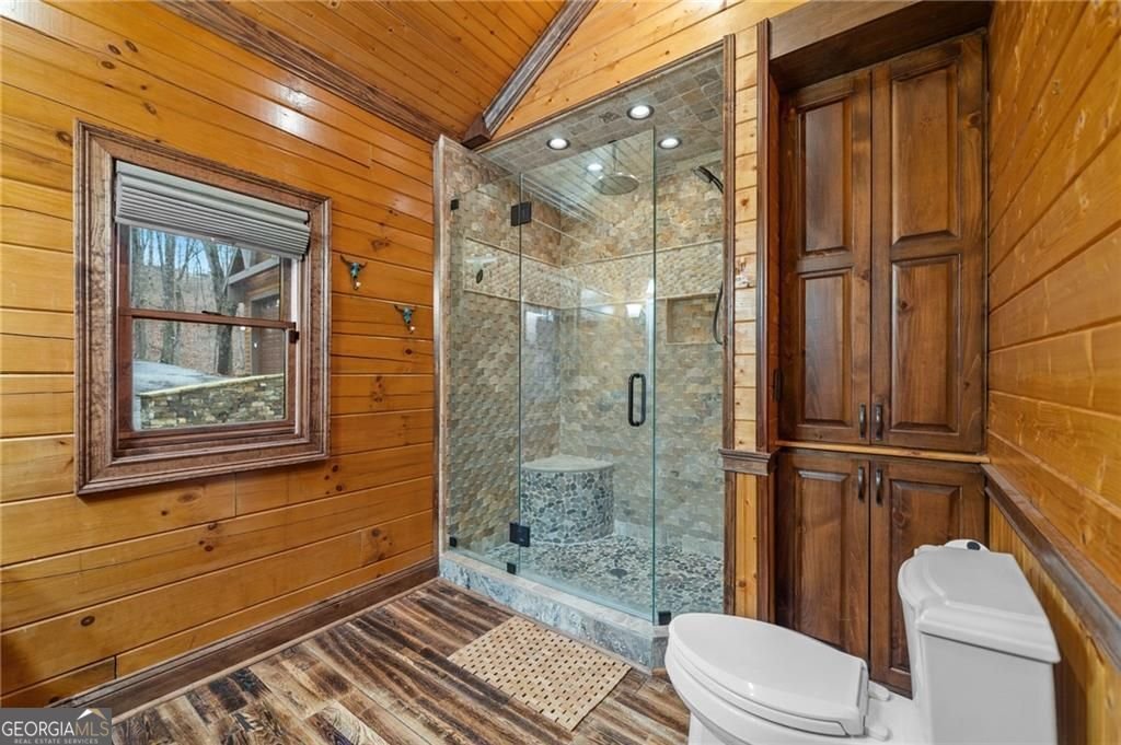 5281 Laurel Lane Gainesville - 37
