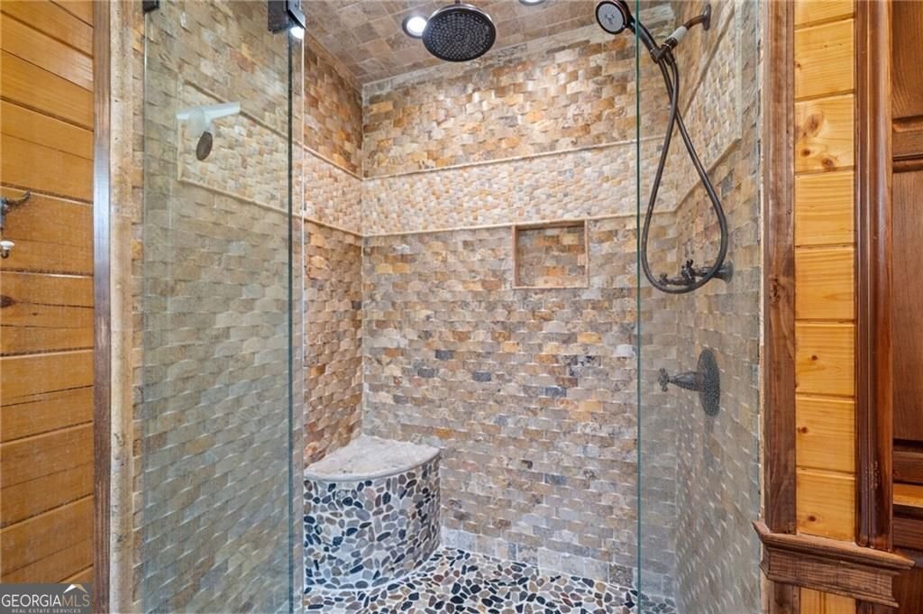 5281 Laurel Lane Gainesville - 39