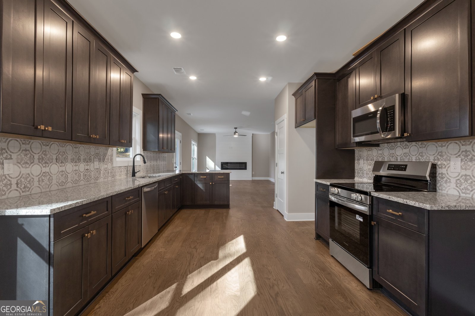 125 Seymour Place Fayetteville - 29