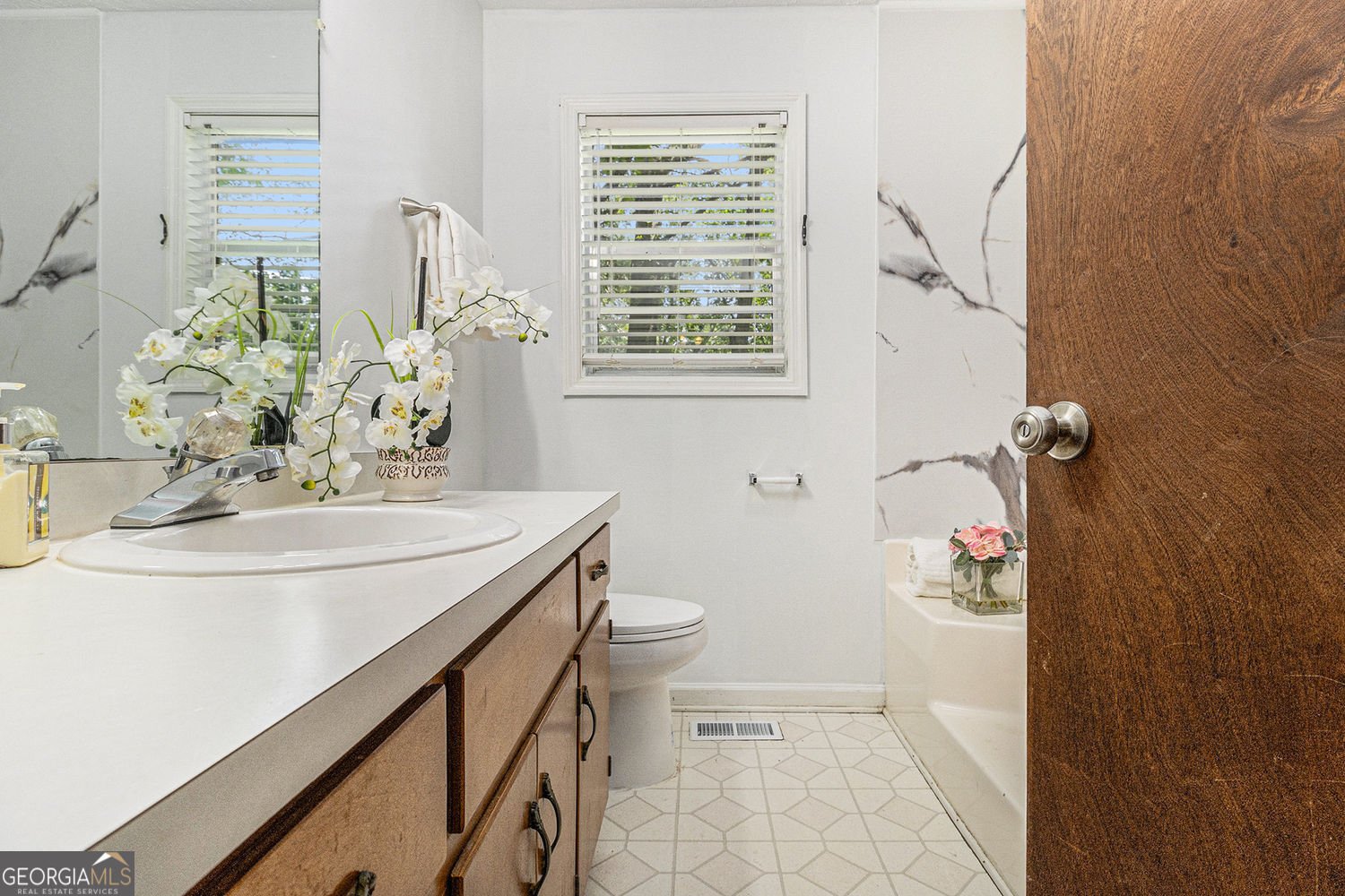 7002 Spout Springs Road Road Flowery Branch - 12