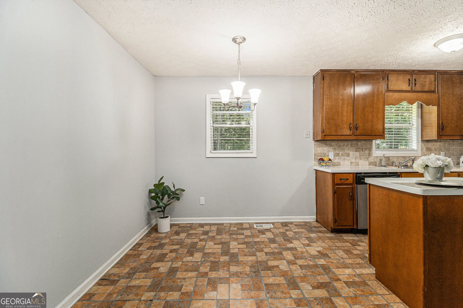 7002 Spout Springs Road Road Flowery Branch - 6