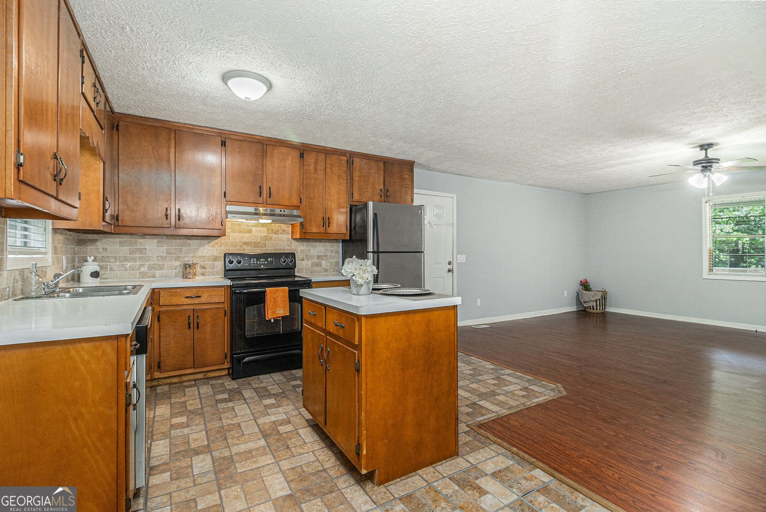 7002 Spout Springs Road Road Flowery Branch - 8