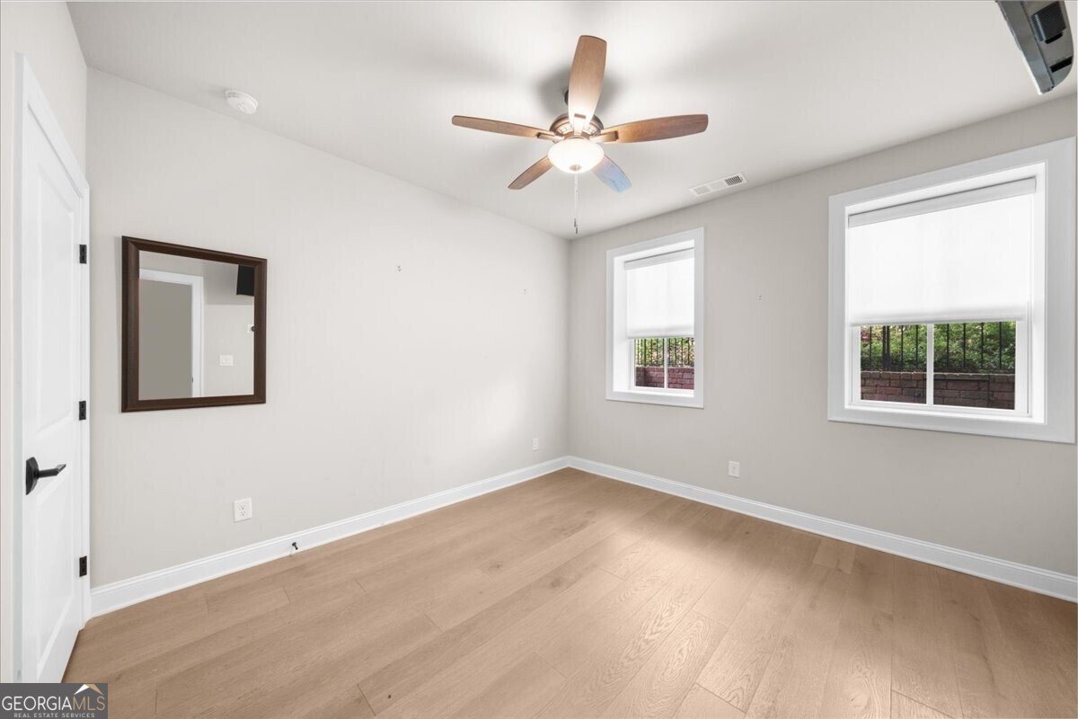 219 Phillips Ln Alpharetta - 32