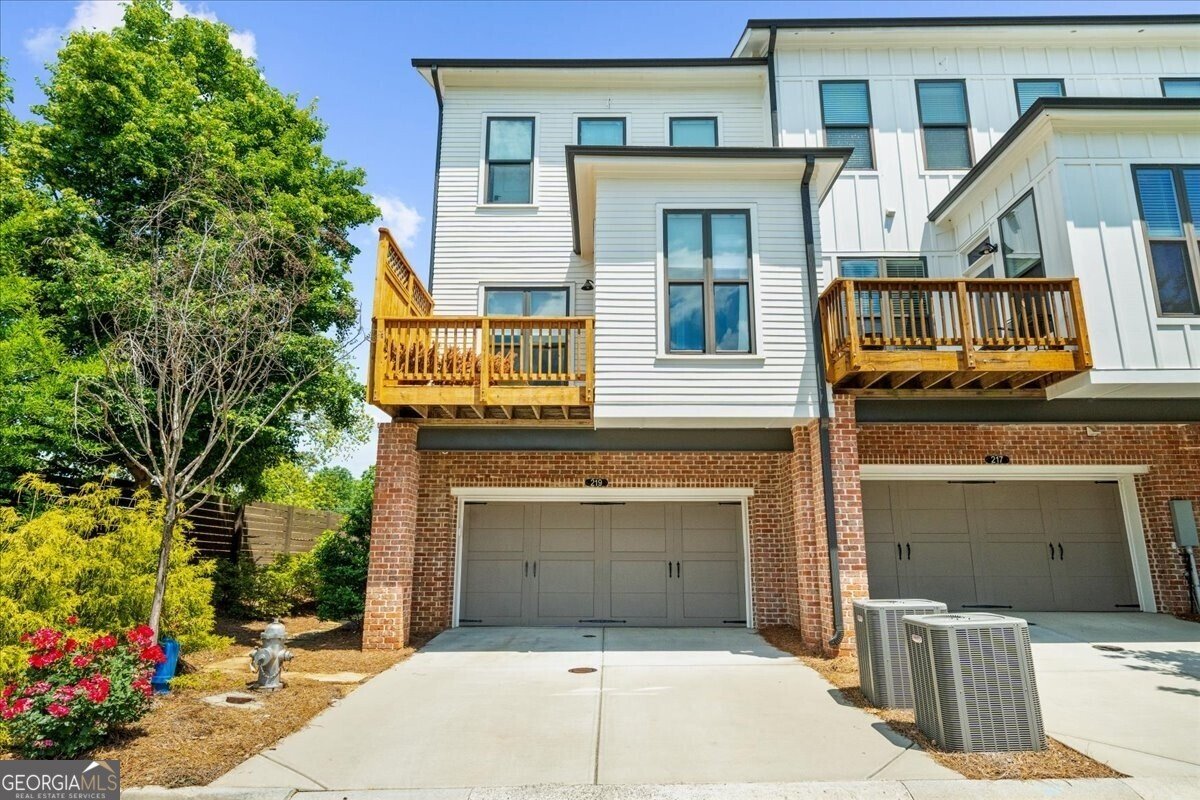 219 Phillips Ln Alpharetta - 4