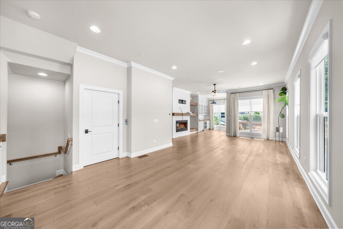 219 Phillips Ln Alpharetta - 9
