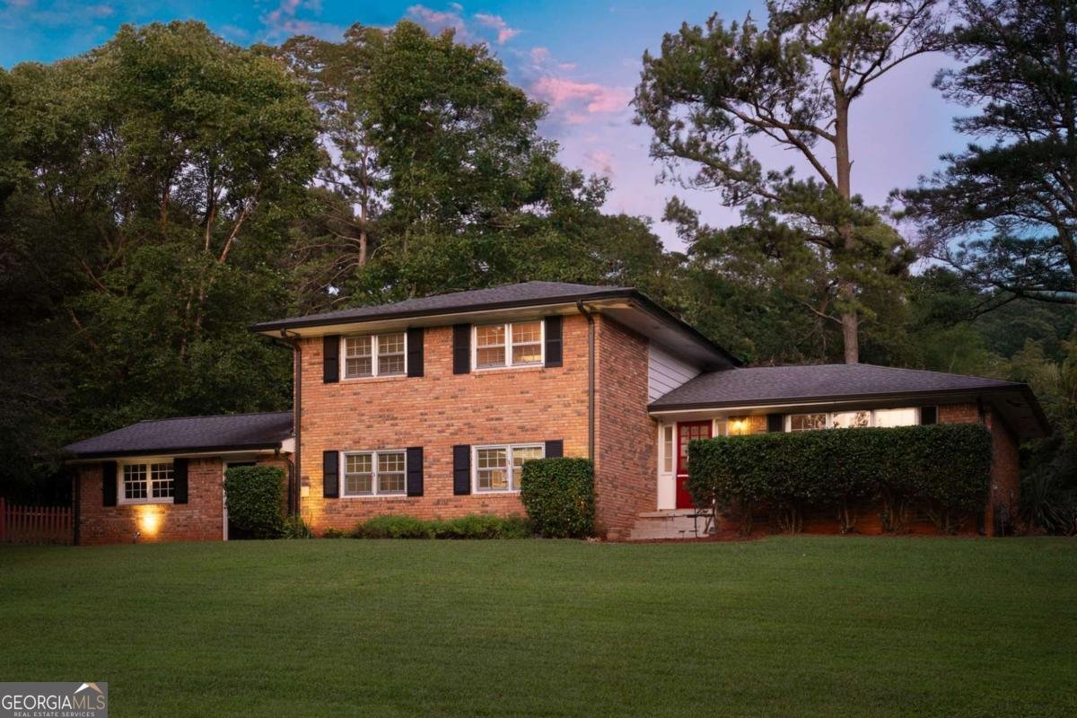 1392 Cornwall Road Decatur - 2