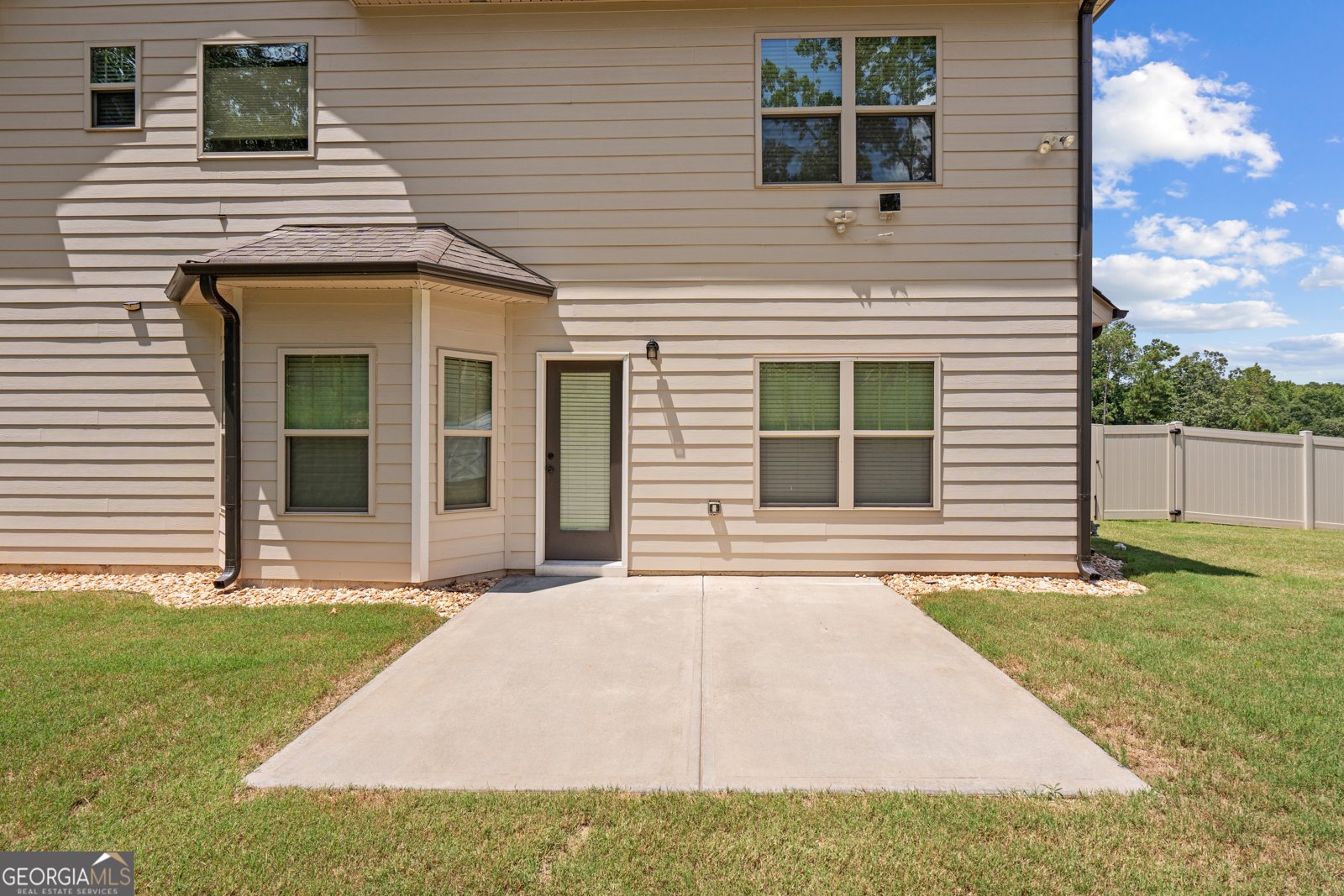 5890 Crowley Drive Douglasville - 33