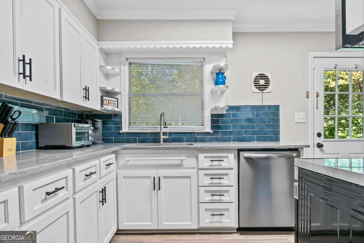 195 Sylvan Road Athens - 11