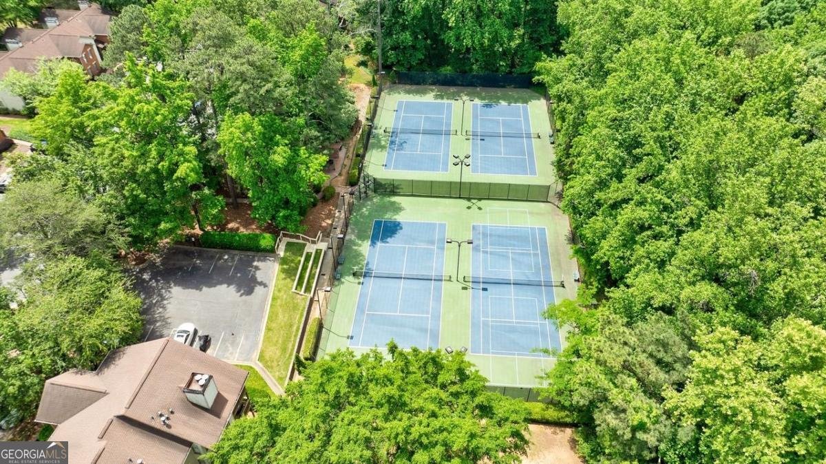41 Basswood Circle Sandy Springs - 32