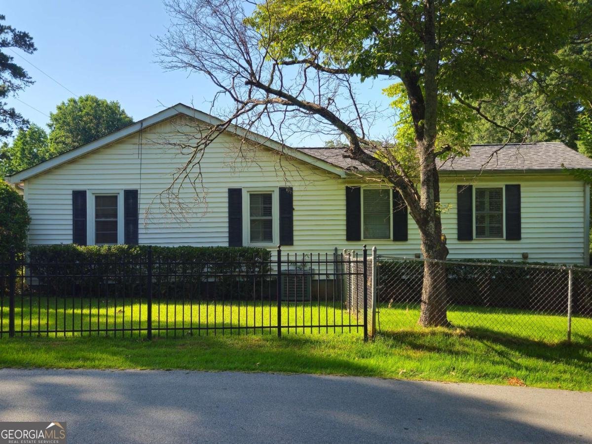 155 Rowe Street Buford - 7
