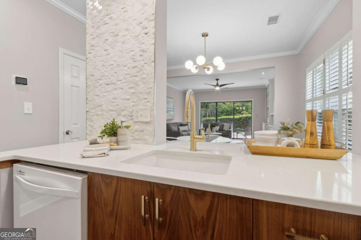 812 Dixie Avenue Atlanta - 7