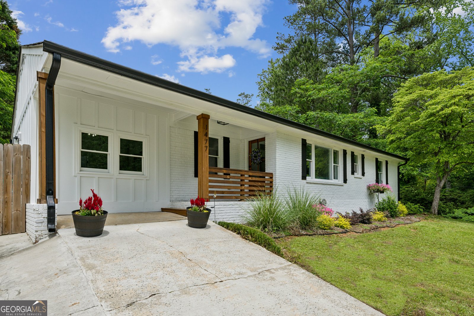 1477 Spruce Drive Smyrna - 27