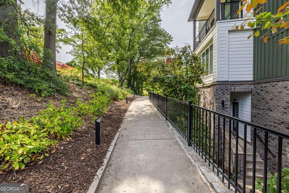 399 Pratt Drive Atlanta - 45