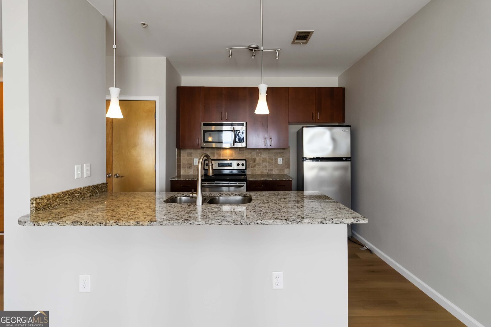 898 Oak Street Atlanta - 13
