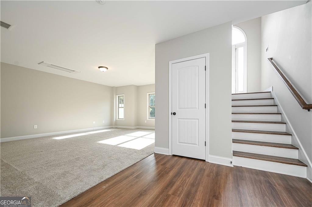 6005 Crowley Drive Douglasville - 33
