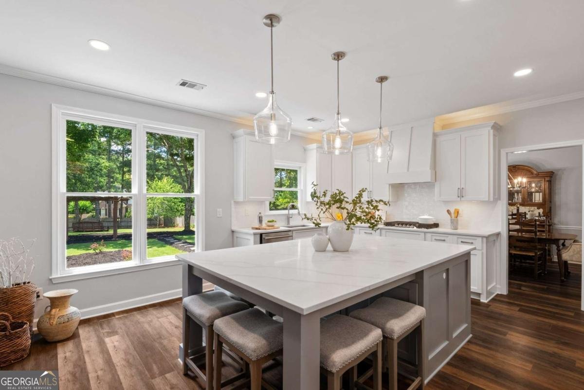161 Forestview Drive Suwanee - 18