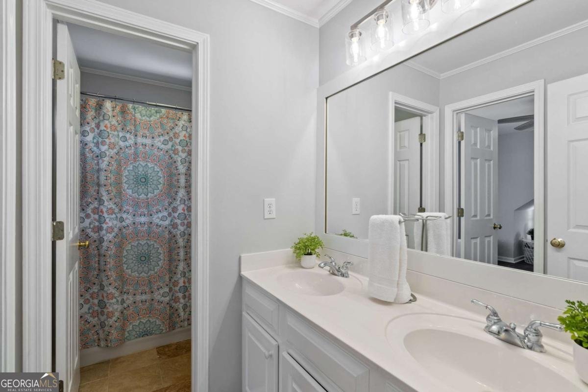 161 Forestview Drive Suwanee - 35