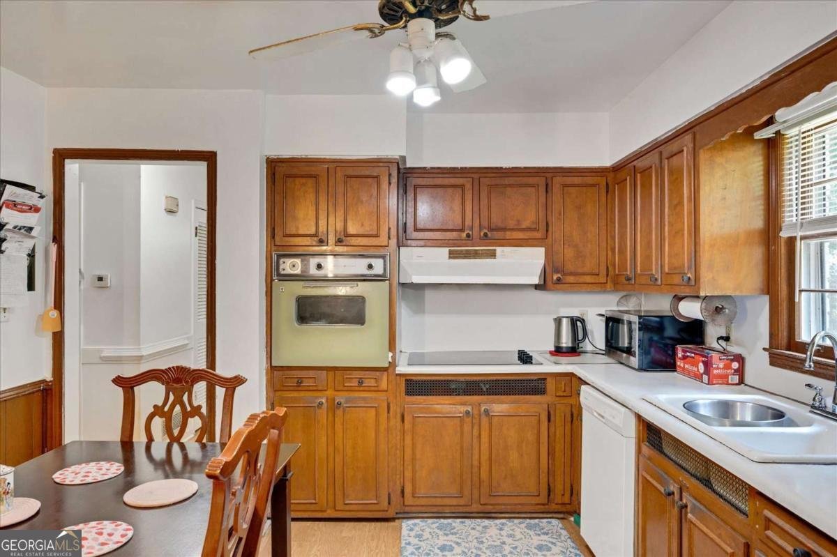 4389 Hambrick Way Stone Mountain - 6