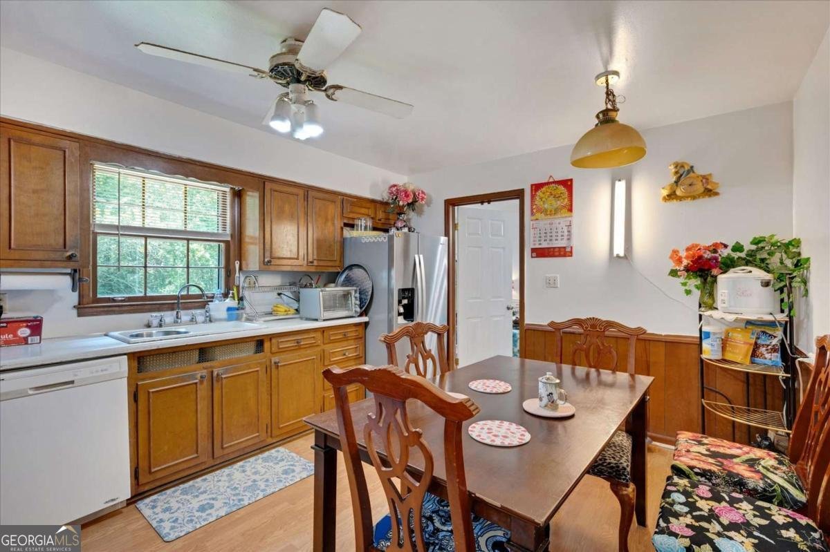4389 Hambrick Way Stone Mountain - 9