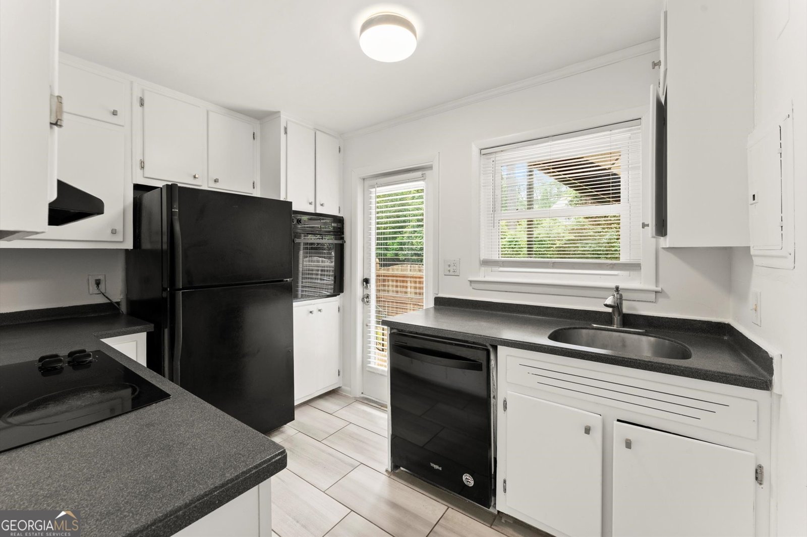 3510 Roswell Road Atlanta - 22