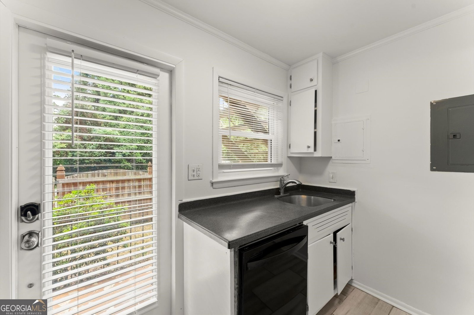 3510 Roswell Road Atlanta - 25