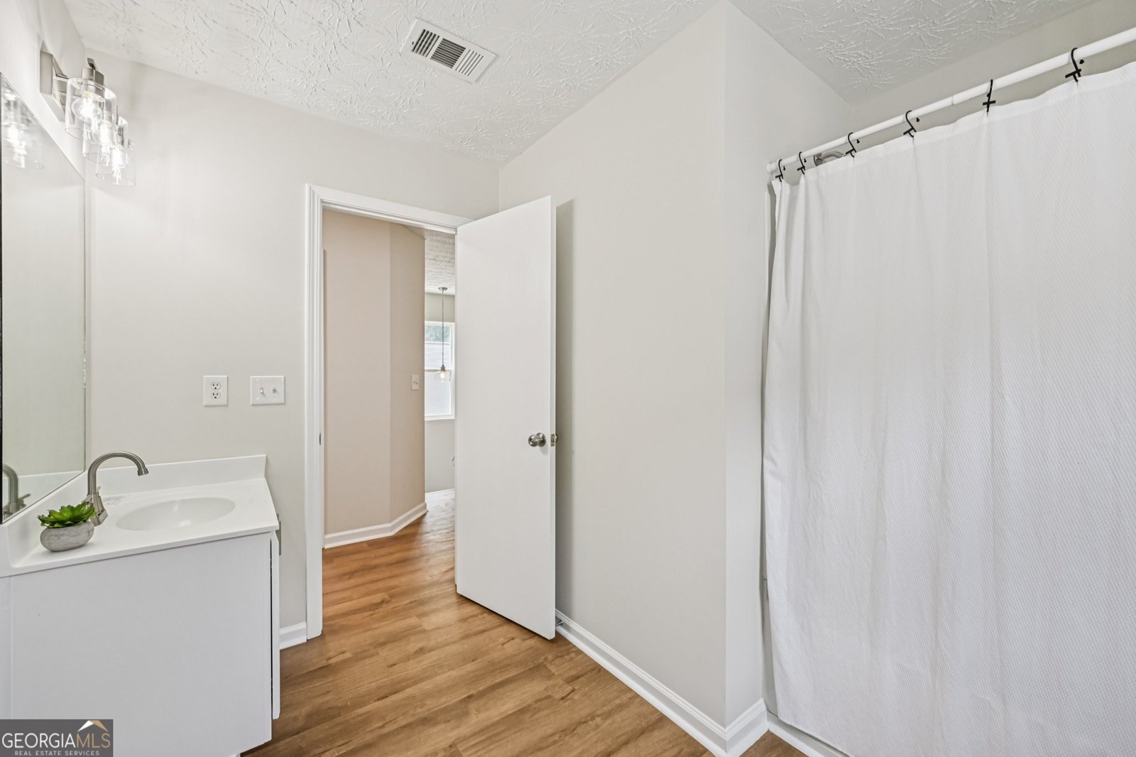 231 Silver Fox Trail Dallas - 23