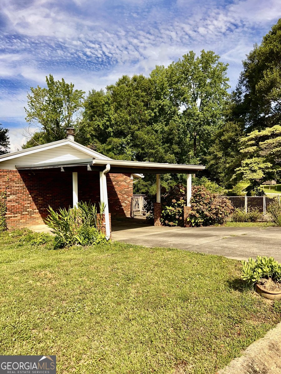 42 Joans Court Lawrenceville - 6