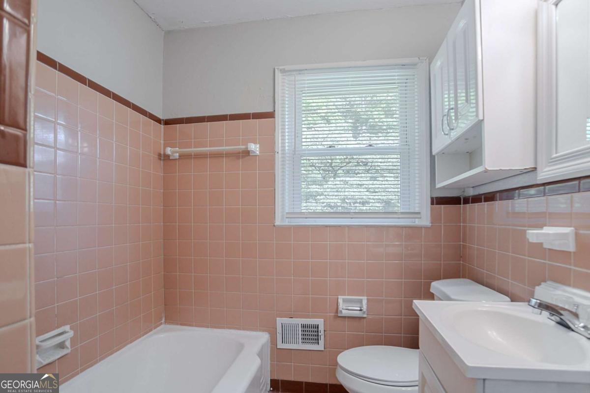573 Allgood Road Stone Mountain - 24