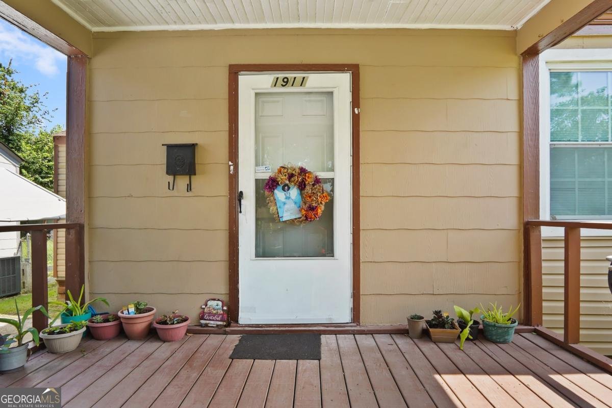 1911 Greenwood Street Savannah - 8