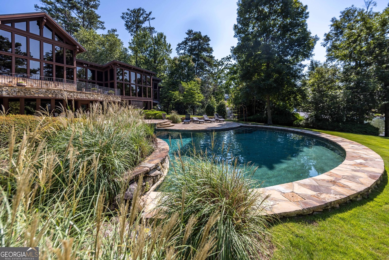 6045 Round Hill Court Columbus - 66
