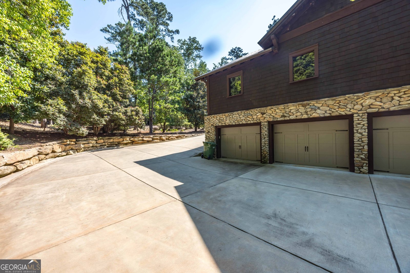 6045 Round Hill Court Columbus - 85