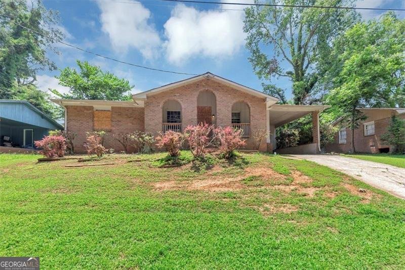 5267 SHEPPARD Lane Stone Mountain - 1