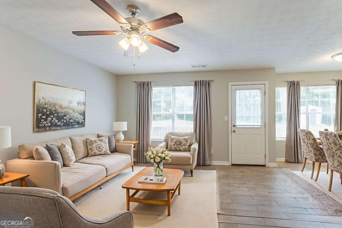 5867 Heritage Walk Lithonia - 4
